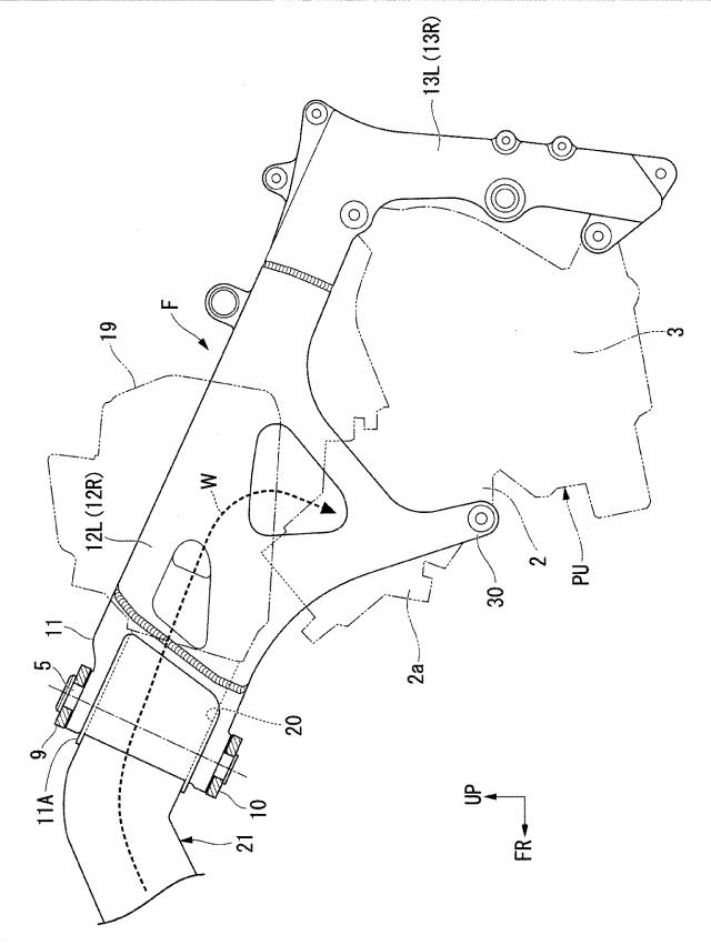 2018138398-鞍乗り型車両の車体フレーム構造 図000005