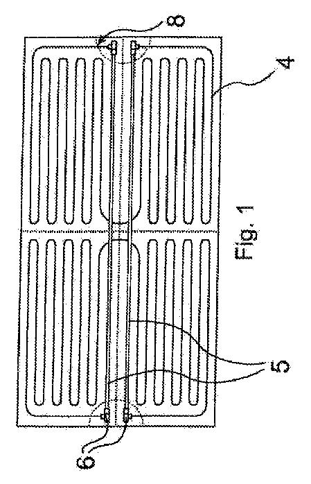 5847071-一体型ヘッダを備えたモジュール式の既製放射パネル 図000002