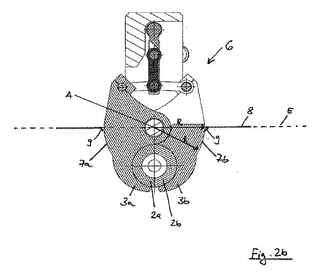 6661021-プリフォームから中空体を形成するための型を受容するための型保持部 図000004