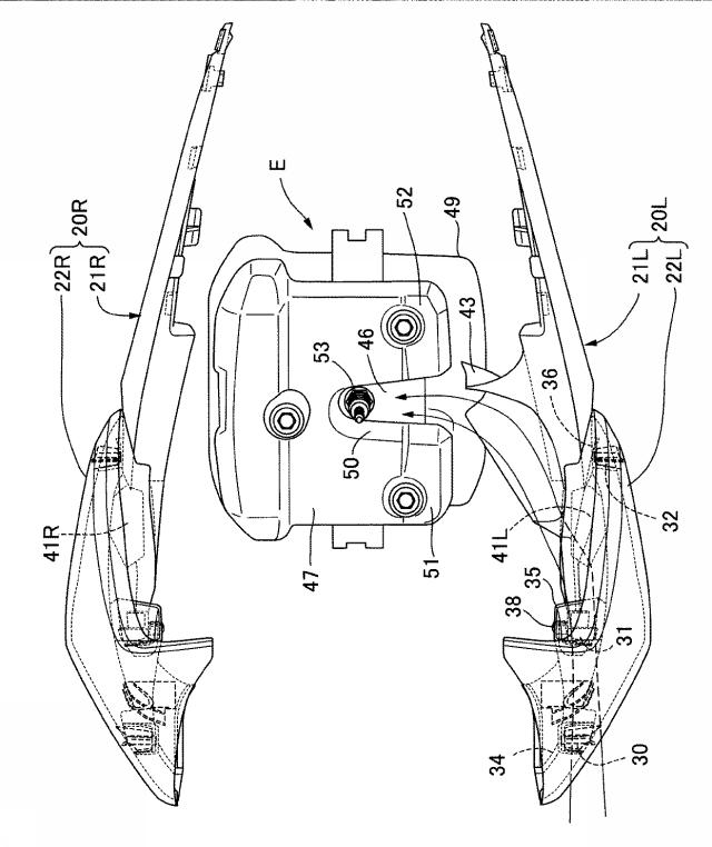 5835688-自動二輪車におけるエンジン冷却構造 図000005