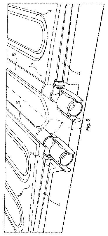 5847071-一体型ヘッダを備えたモジュール式の既製放射パネル 図000008