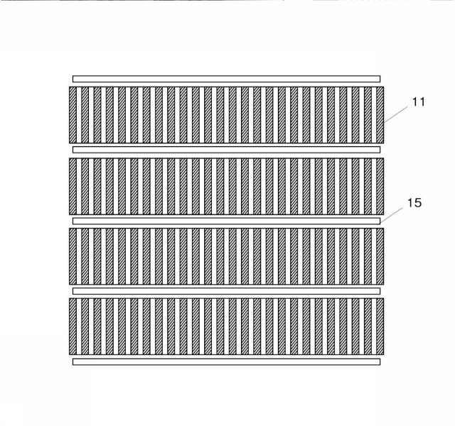 6399468-縦積層刃先部材とその製造方法 図000011