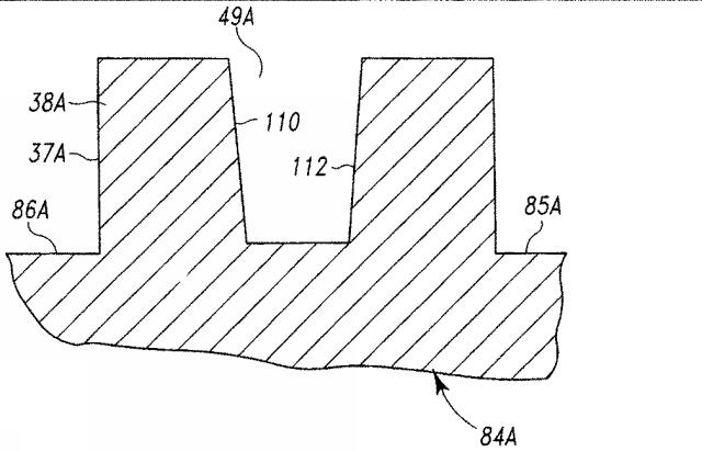 5916989-異なる質感を有する表面を備えた人工関節及びその人工関節の作製方法 図000018