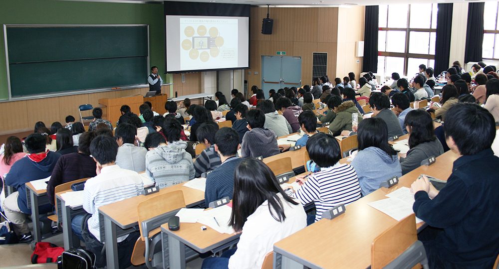 知財科目の授業の様子（提供：山口大学）